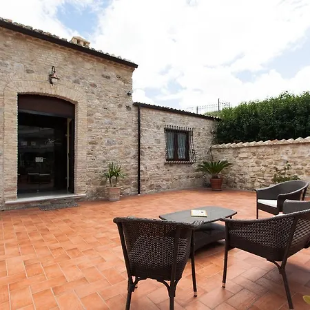 Bed & Breakfast A Casa Nostra Residenza Di Charme *